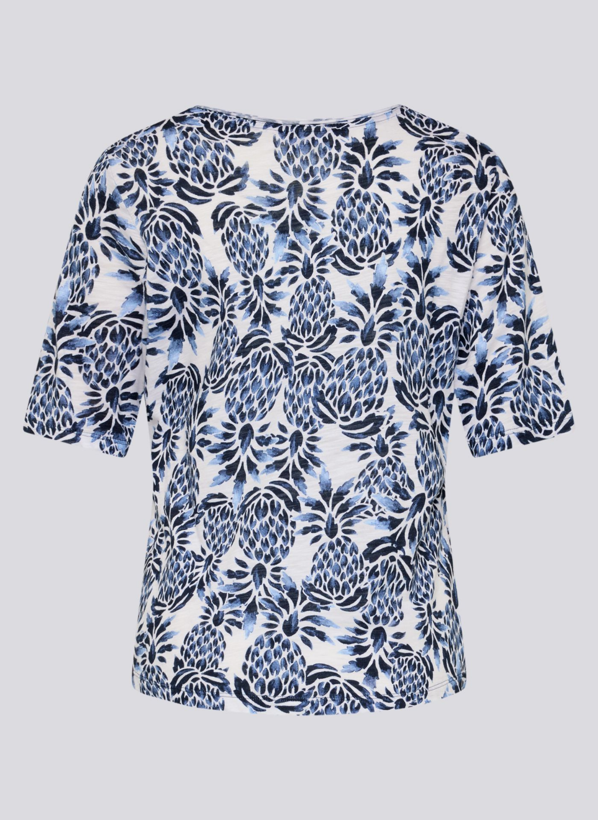 T-SHIRT DE PADRÃO FLORAL BRANCO E MARINHO - RABE