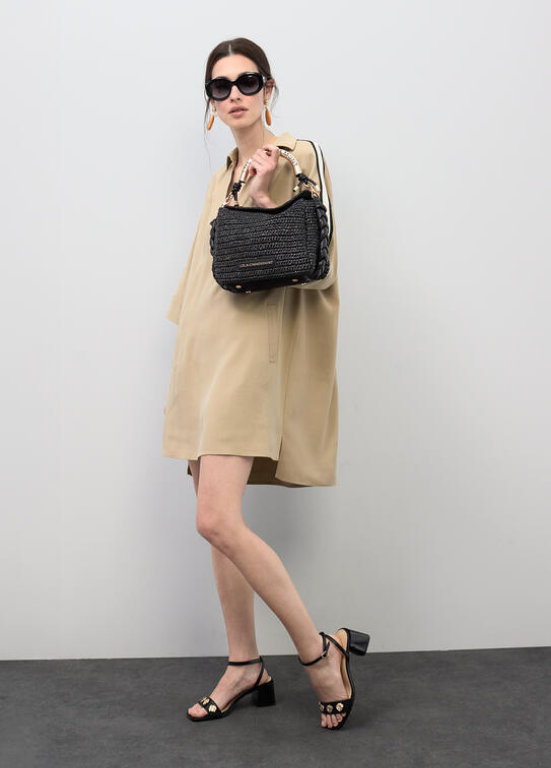 VESTIDO BEGE COM DECOTE E MANGAS 3/4 - LOLA CASADEMUNT