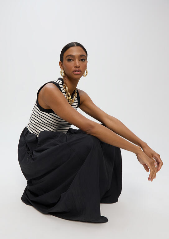 VESTIDO DE MANGA CAVA BRANCO E PRETO - LOLA CASADEMUNT