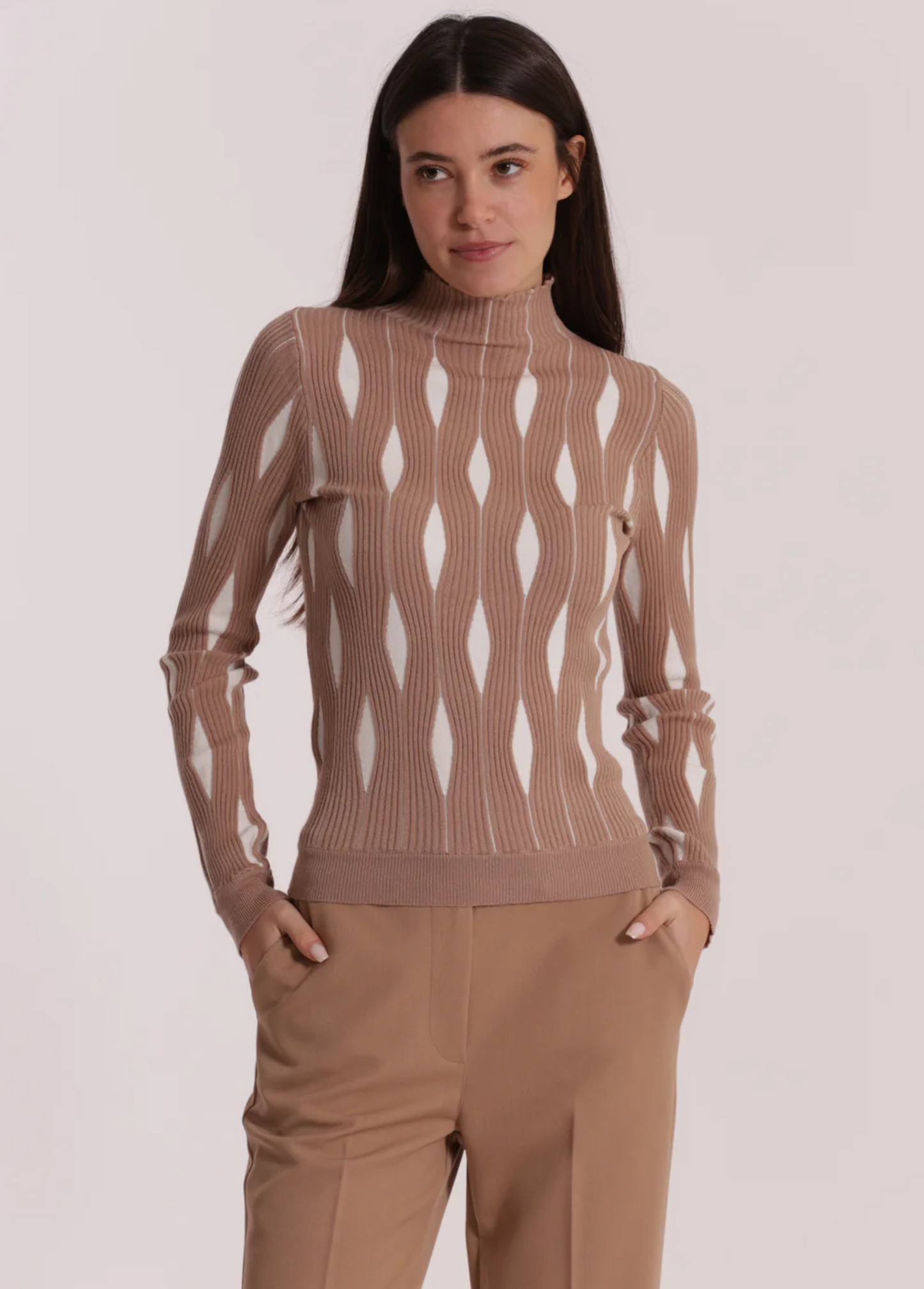 CAMISOLA CANELADA COM PADRÃO - MIMI MUA