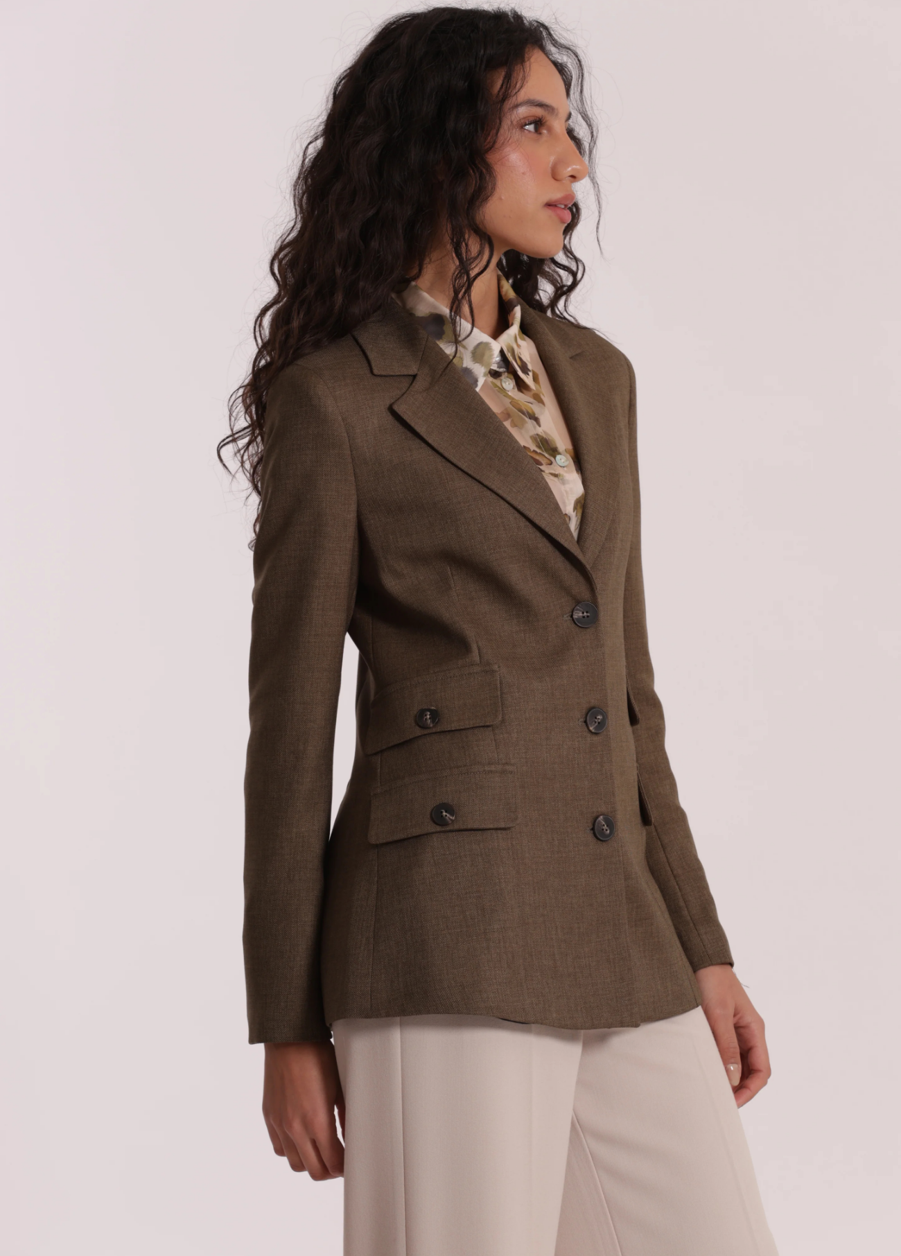 BLAZER COM QUATRO BOLSOS - MIMI MUA