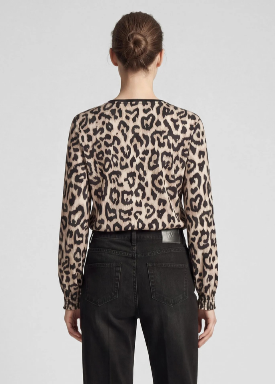 BLUSA ESTAMPADA EM ANIMAL PRINT CASTANHO - RABE