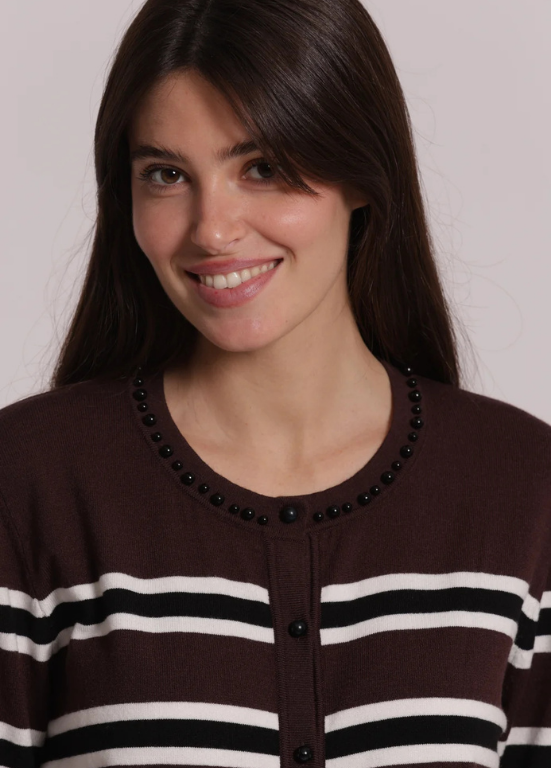CARDIGAN DE MALHA COM RISCAS E DETALHES DE PÉROLAS - MIMI MUA