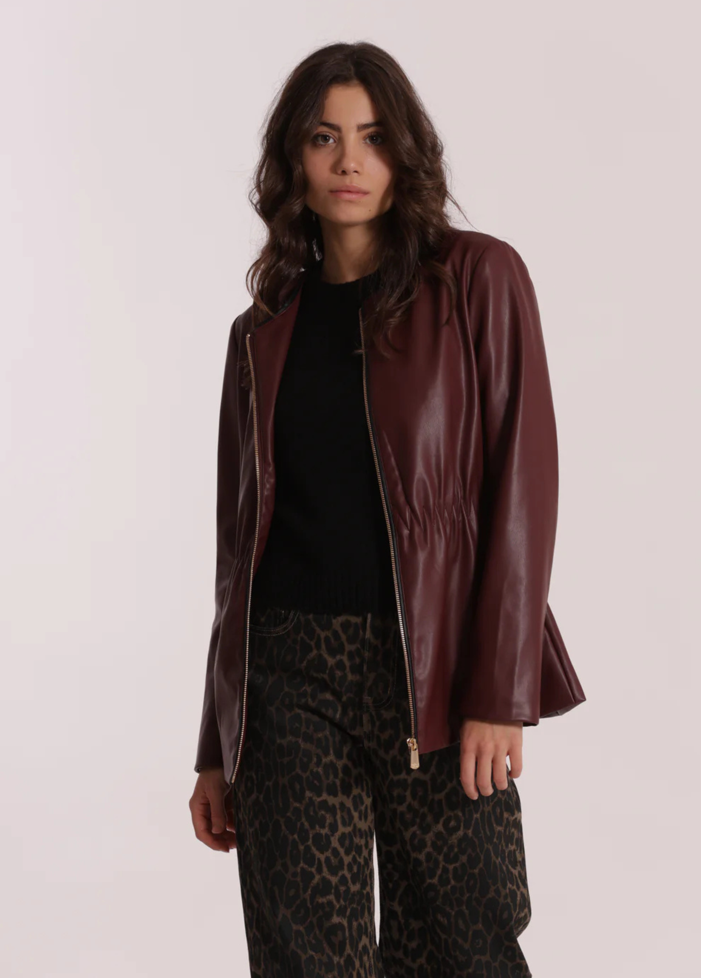 BLUSÃO DE ECOPELE COM FORRO ANIMAL PRINT - MIMI MUA