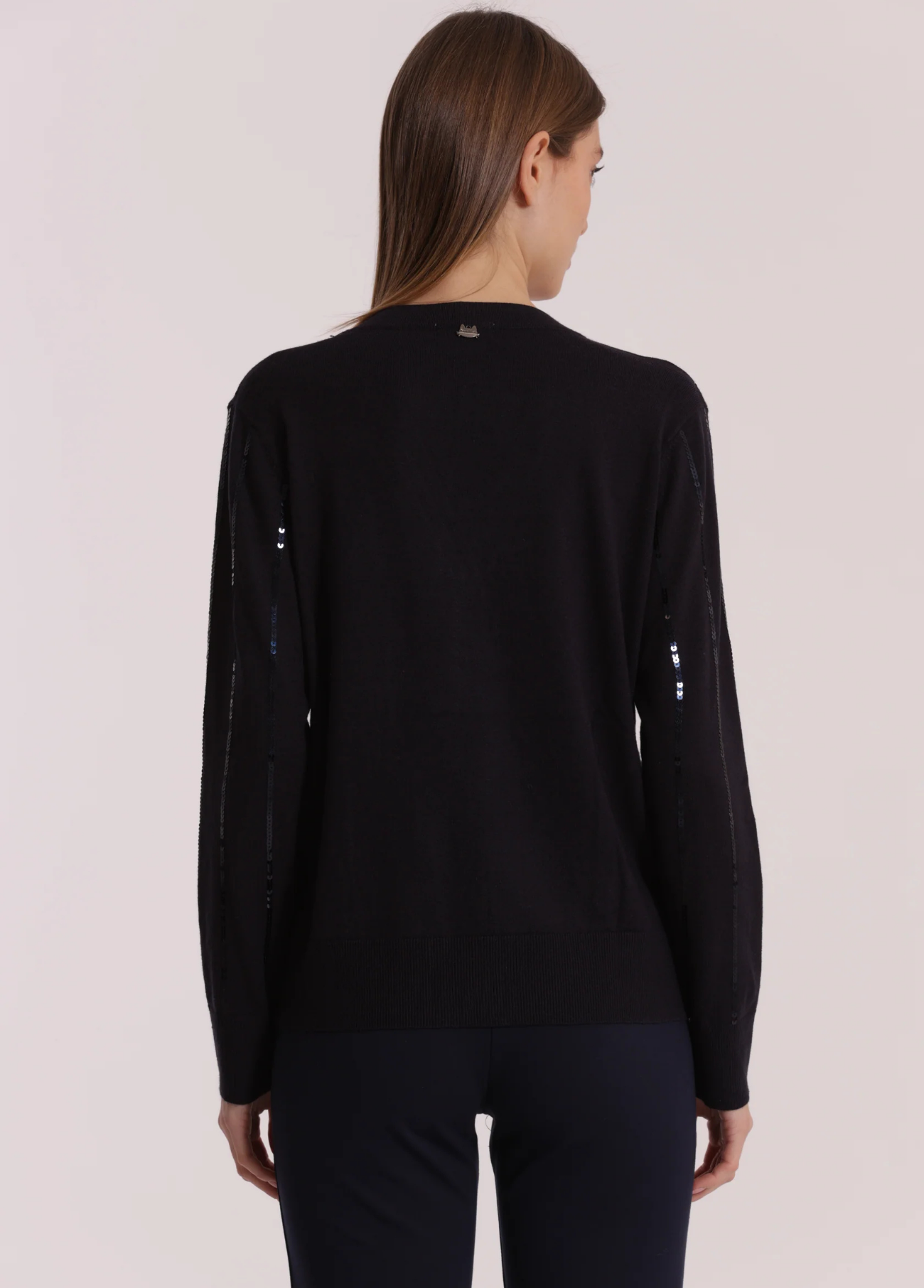 CARDIGAN COM PORMENORES EM LANTEJOULAS - MIMI MUA