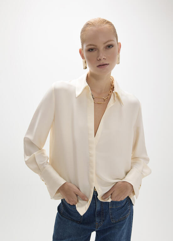 CAMISA PÉROLA SEDOSA COM COSTAS PLISSADAS MAITE - LOLA CASADEMUNT