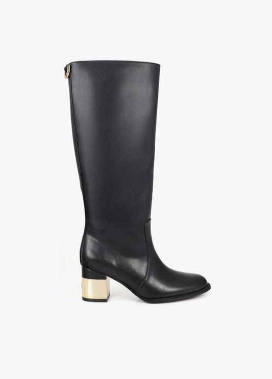 BOTA ALTA DE SALTO BAIXO EM ECOPELE PRETA E SALTO DOURADO COM STRASS LC - LOLA CASADEMUNT