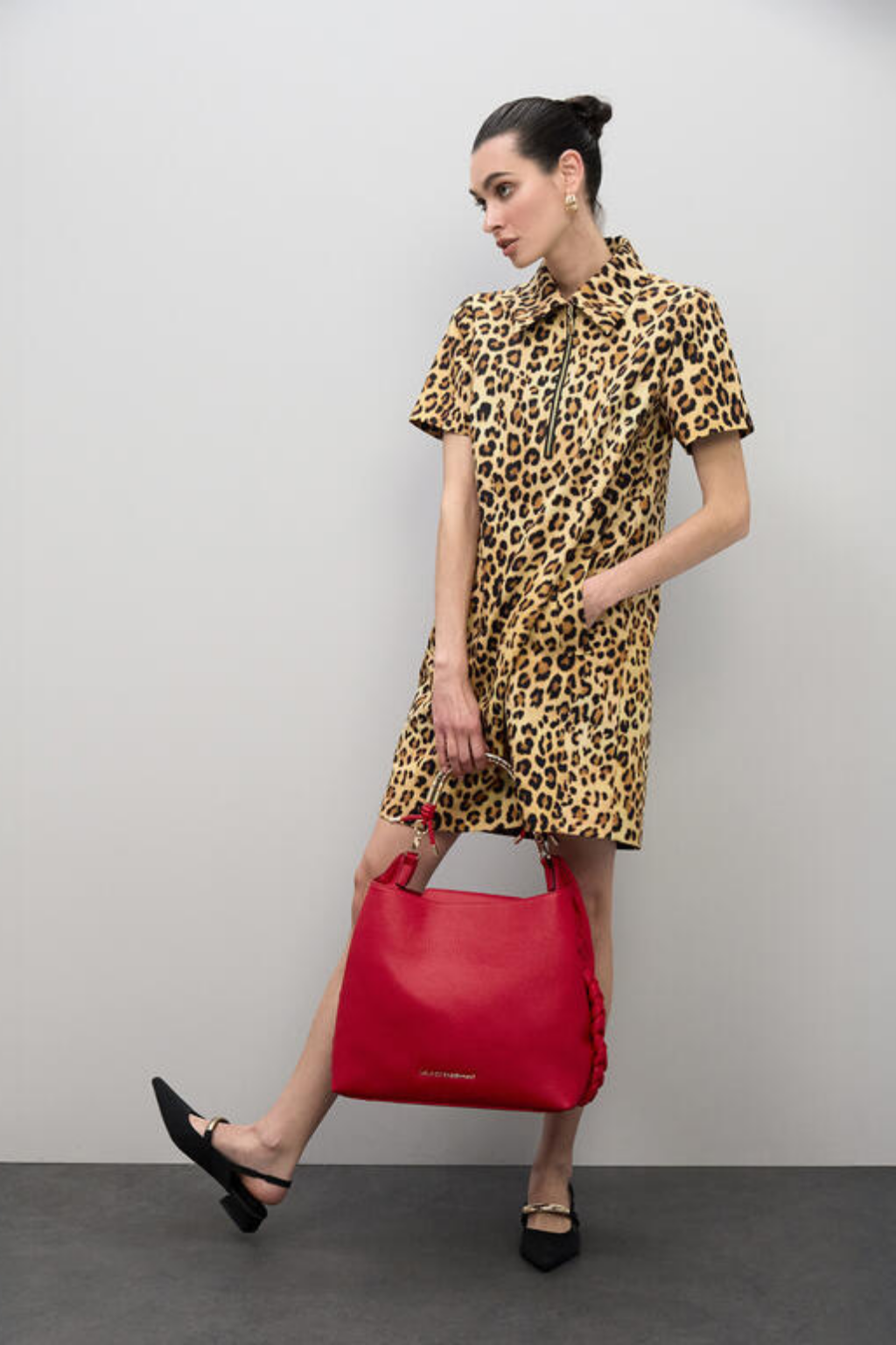 SHOPPER ICÓNICA LOLA CASADEMUNT 1981 - LOLA CASADEMUNT