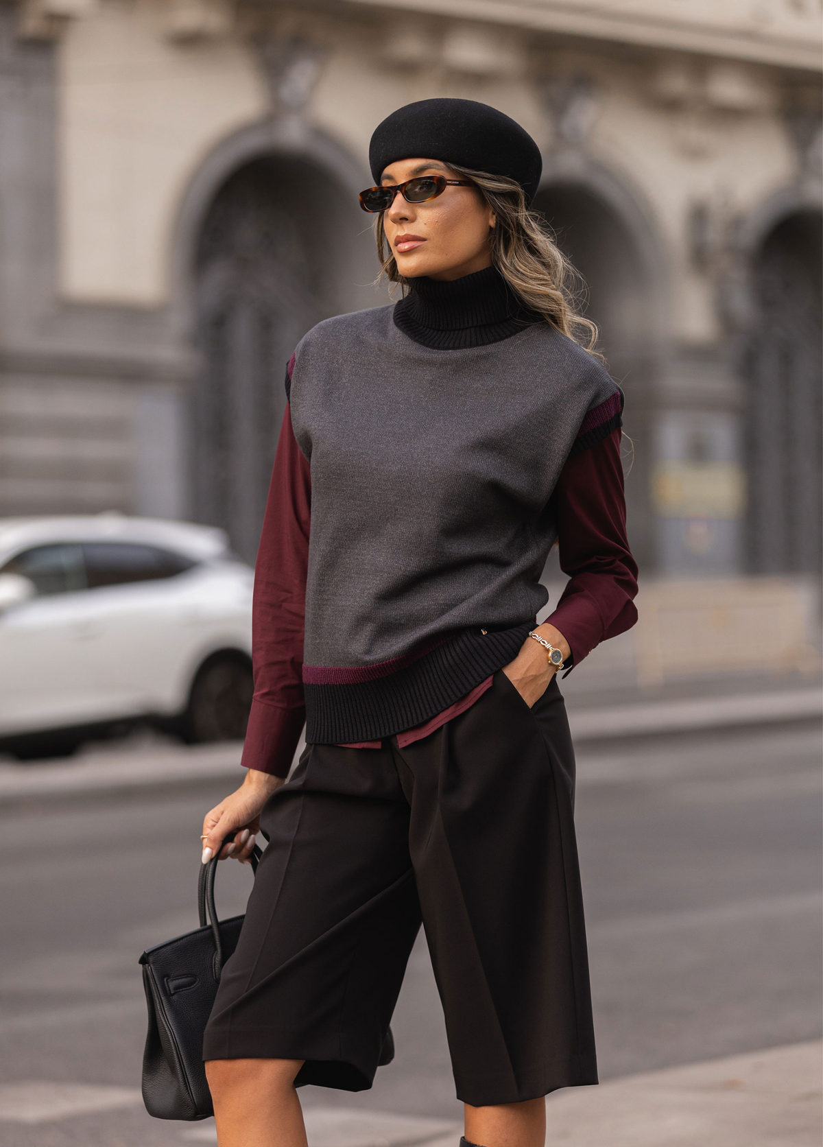 CAMISOLA DE MALHA COM GOLA ALTA E DETALHES - FERRACHE