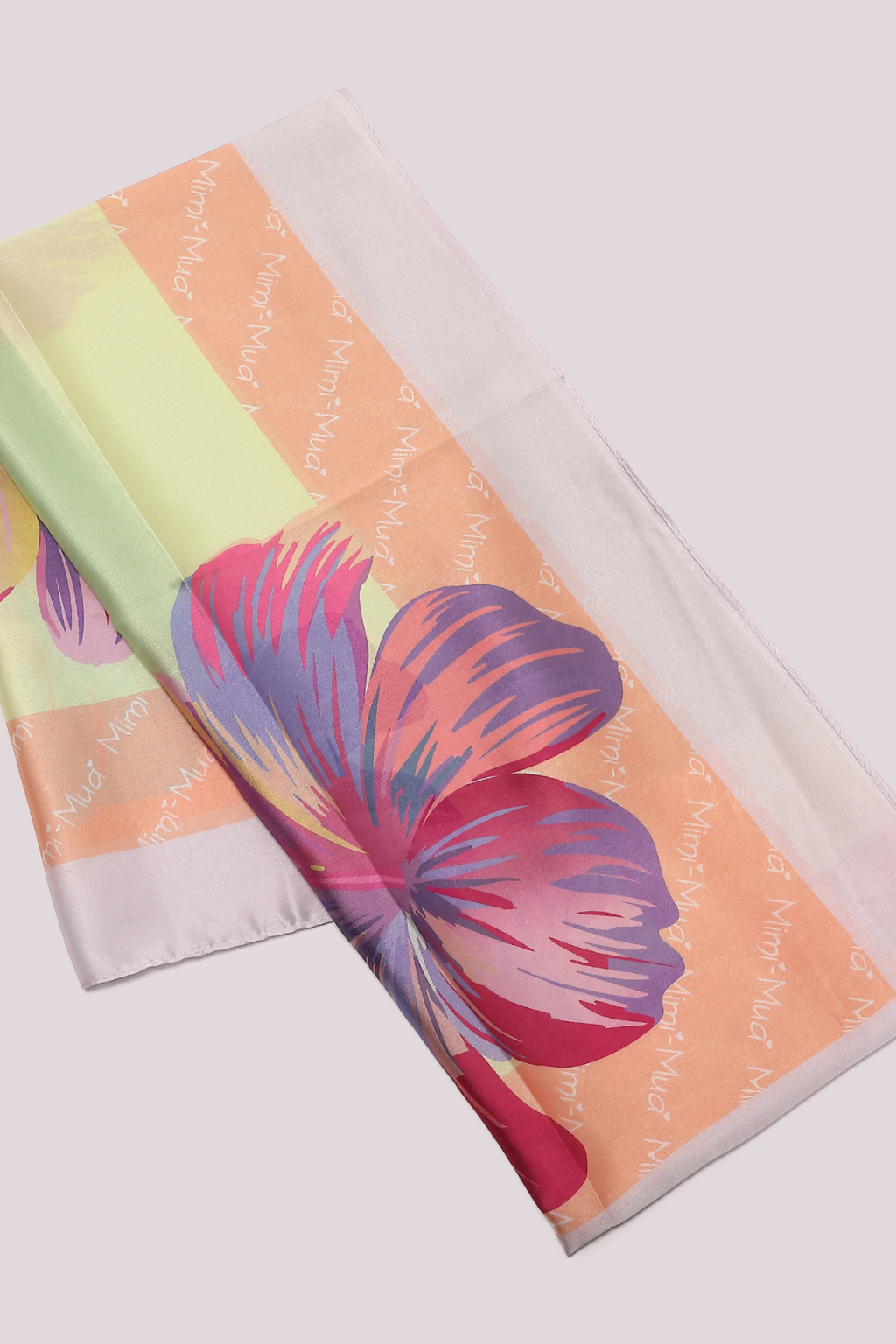 LENÇO COM LÍRIO E MOLDURA - MIMI MUA