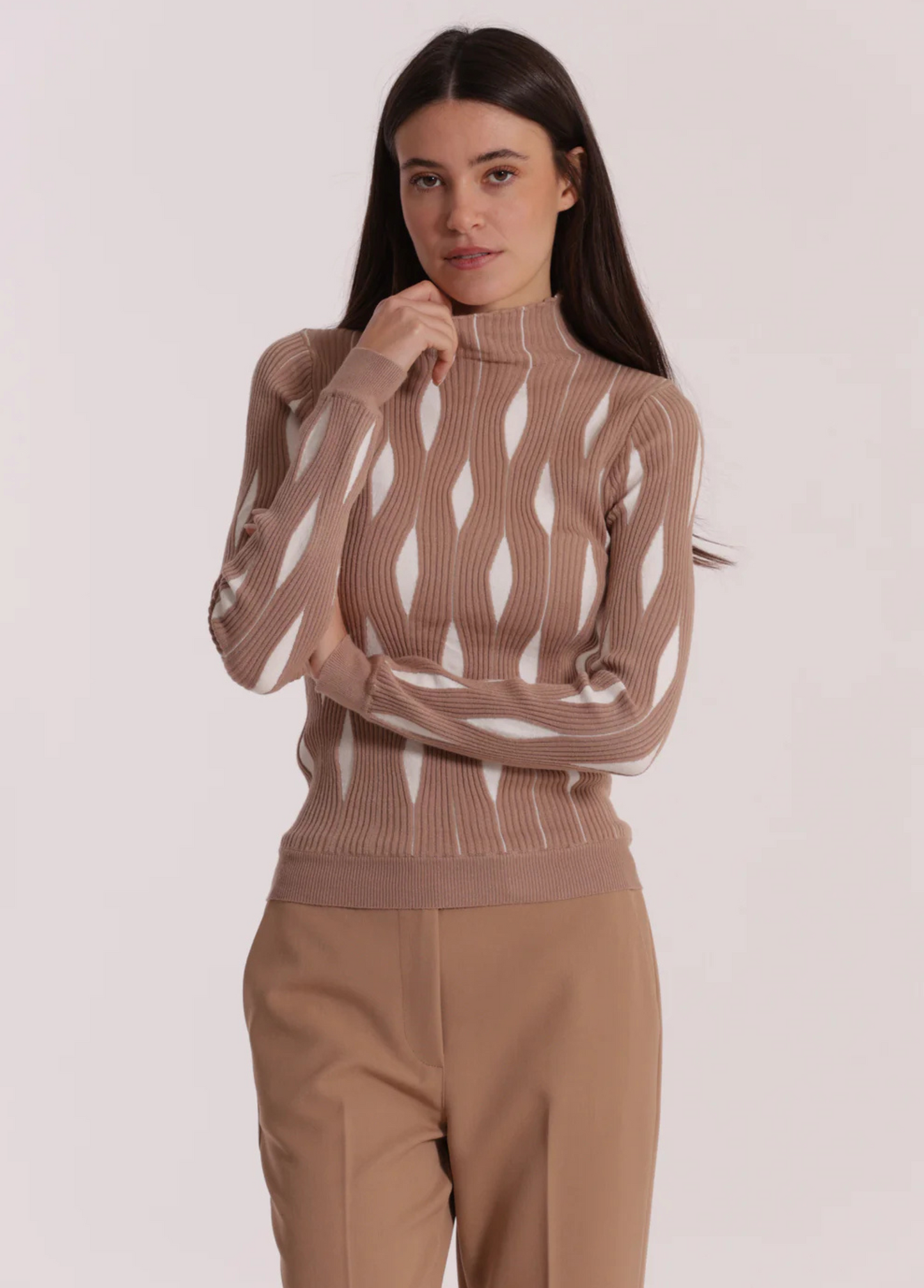 CAMISOLA CANELADA COM PADRÃO - MIMI MUA