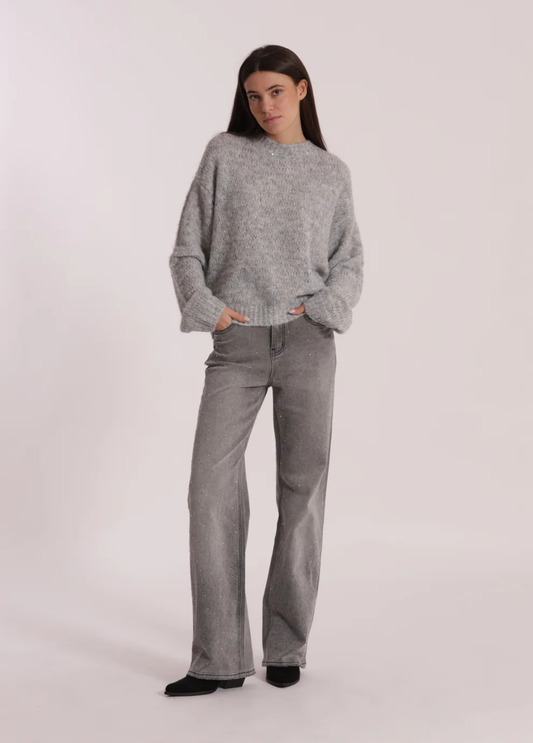 CALÇAS DE GANGA LARGAS COM STRASS À FRENTE - MIMI MUA