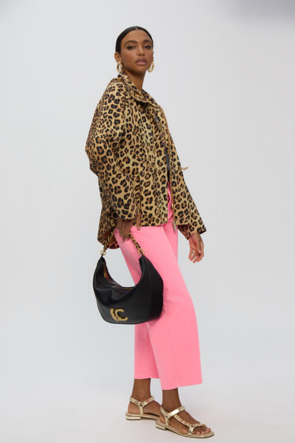 PARKA ANIMAL PRINT COM CAPUZ E  AJUSTE NA CINTURA - LOLA CASADEMUNT