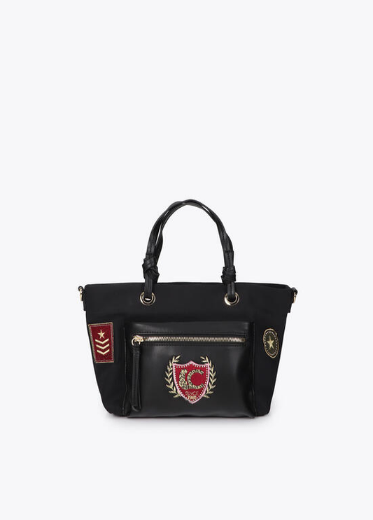 MALA EM NYLON PRETA COM EMBLEMA LC - LOLA CASADEMUNT