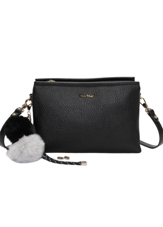 MALA DE OMBRO COM DETALHE DE POMPOM E ALÇA PENDURADA - MIMI MUA
