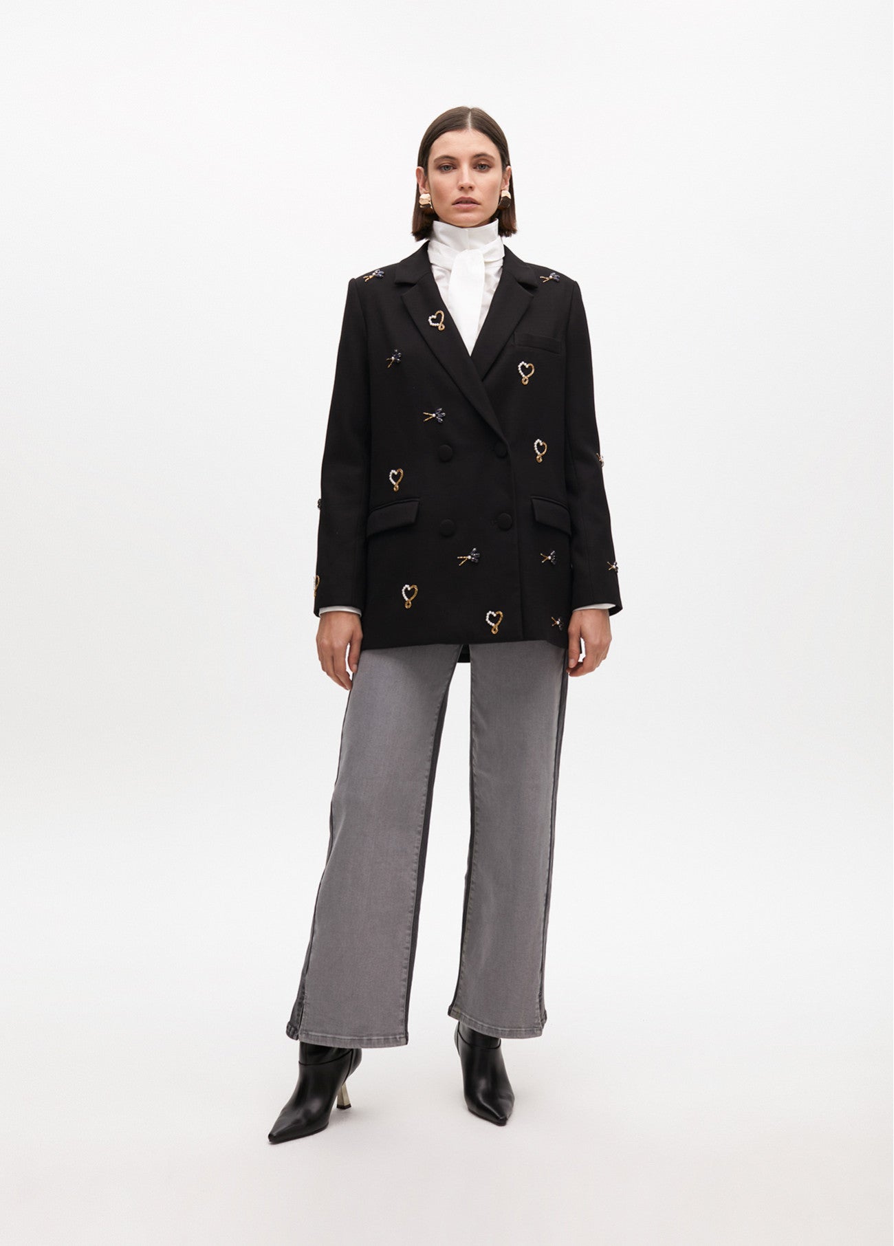 BLAZER BORDADO COM DETALHES DE JÓIAS - LOLA CASADEMUNT