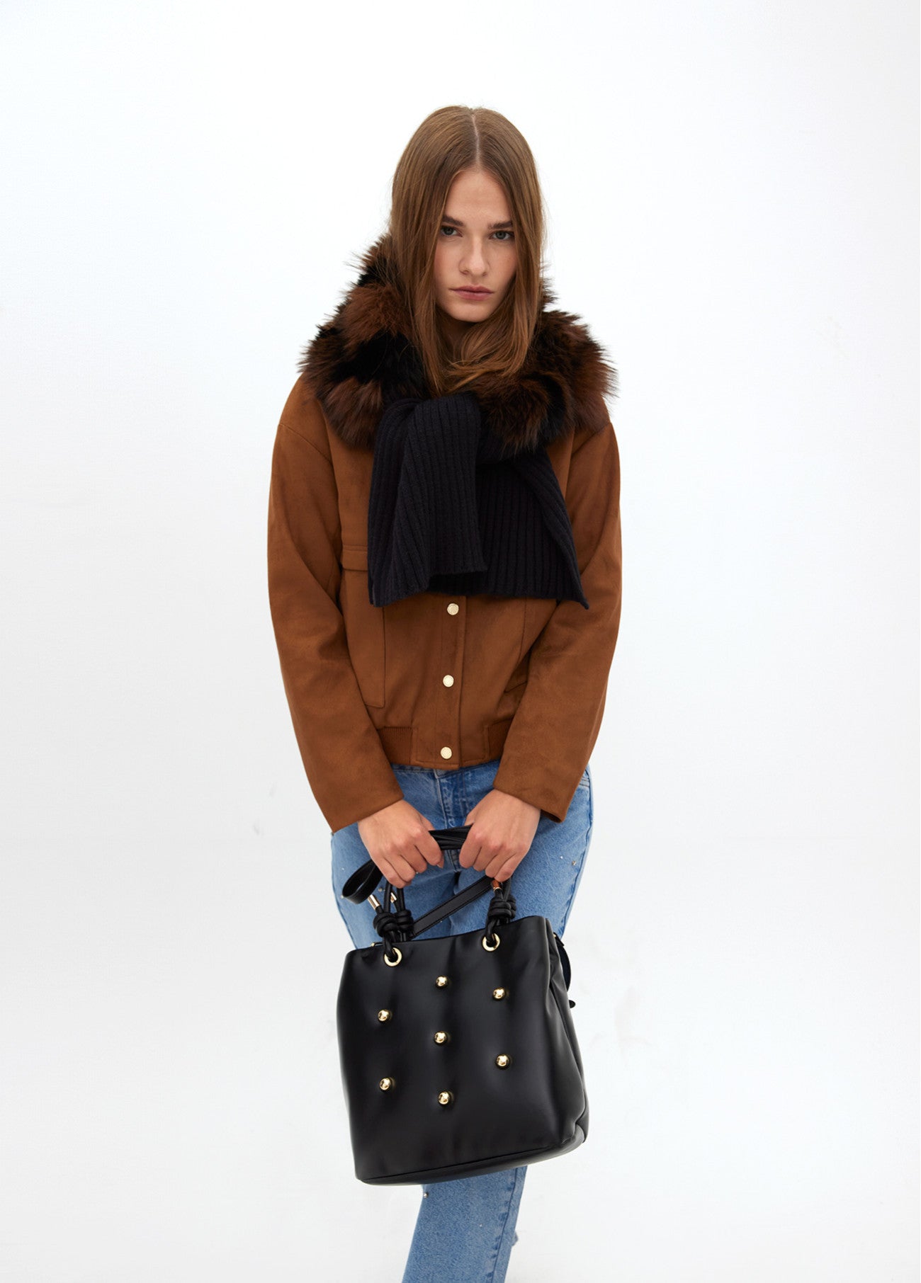 MALA ACOLCHOADA EFEITO PELE COM TACHAS - LOLA CASADEMUNT