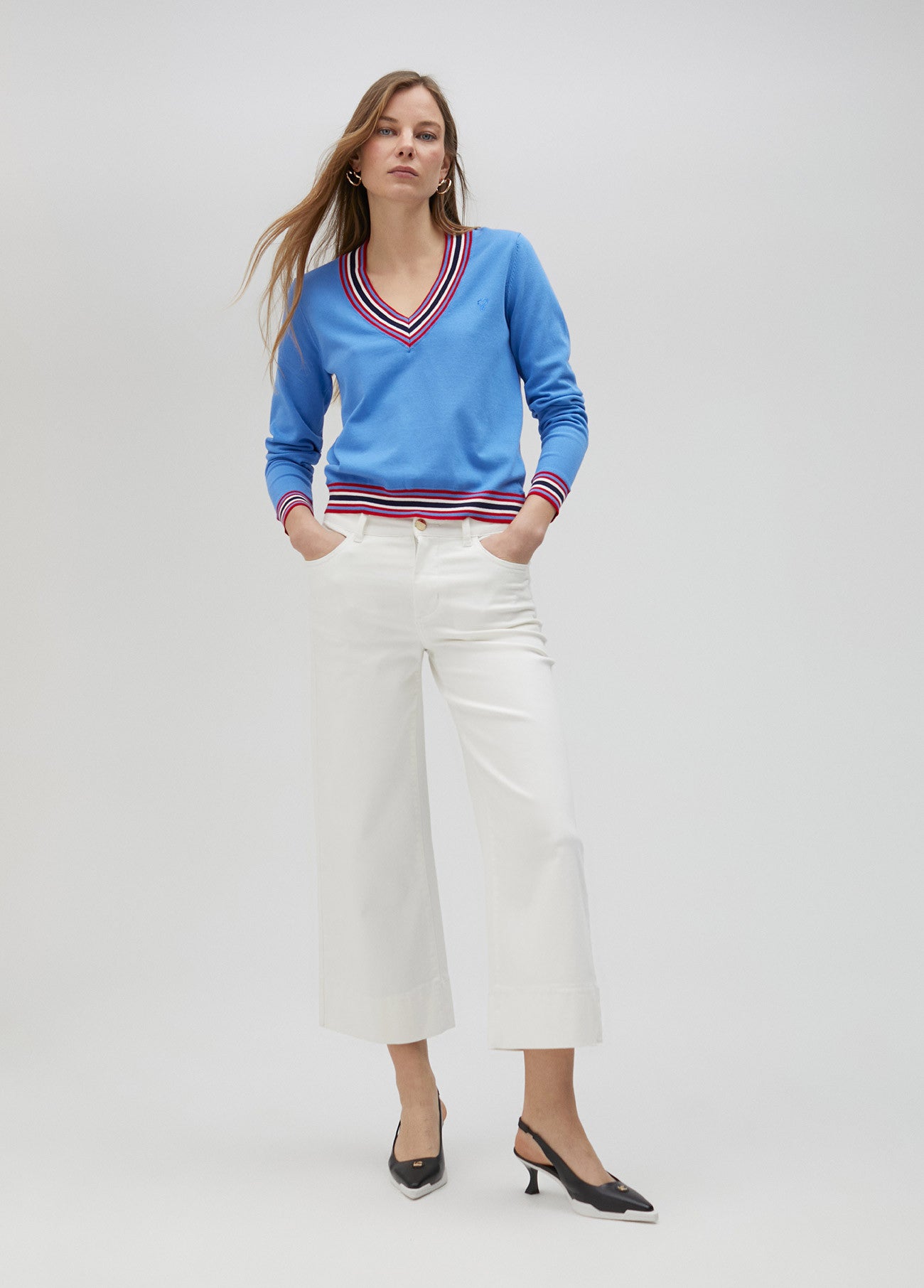 CAMISOLA COM PORMENOR COLORIDO - LOLA CASADEMUNT