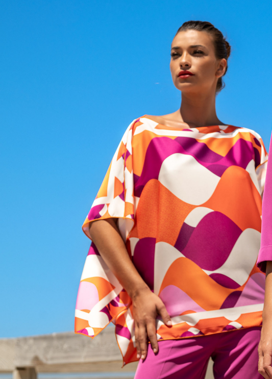 CAPA ESTAMPADO GEOMÉTRICO - SCUSI