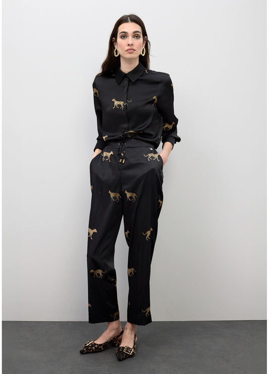 JOGGER EM CETIM ESTAMPA LEOPARDO - LOLA CASADEMUNT