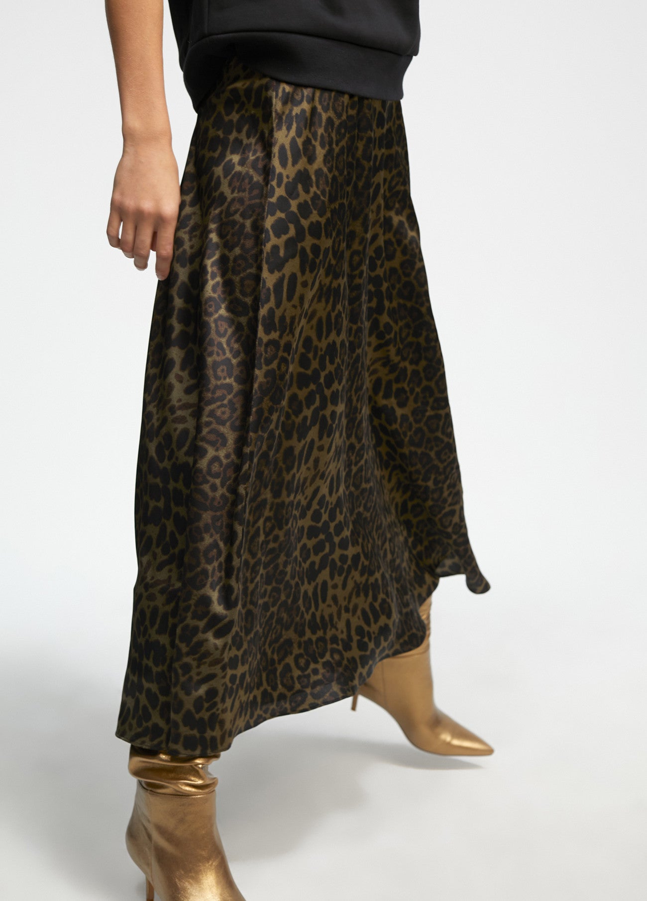 SAIA ESTAMPADO ANIMAL PRINT - LOLA CASADEMUNT